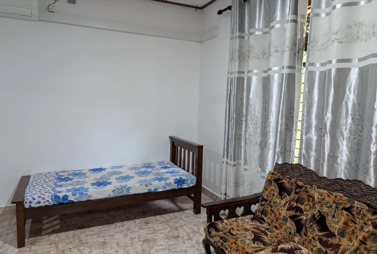Dona'S Villa In Pamunugama ネゴンボ