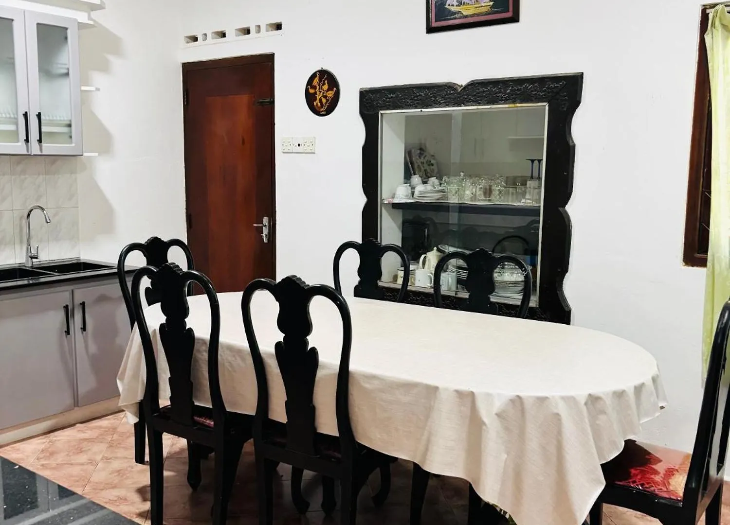 Dona'S Villa In Pamunugama ネゴンボ 0*,  スリランカ