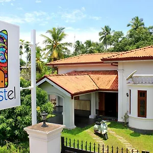  Hostel First @ Colombo Airport